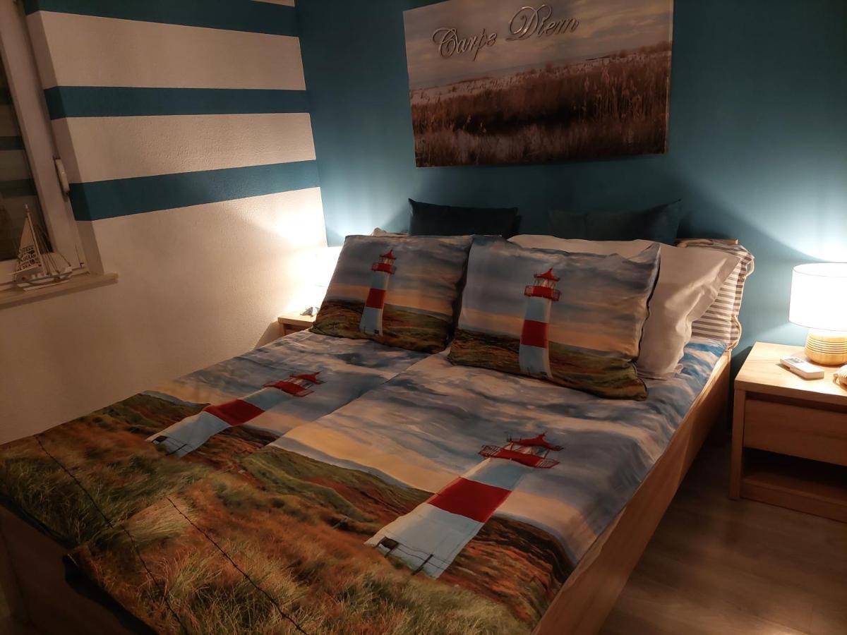 Kaštela Spacious Apartment Close To The Sea In Kastel Luksic מראה חיצוני תמונה